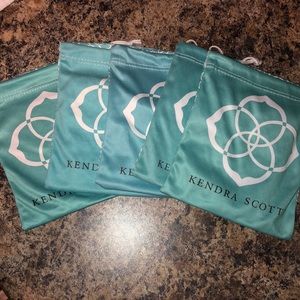 Kendra Scott dust bags (5)